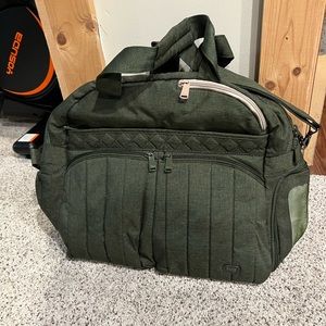 Lug Boxer